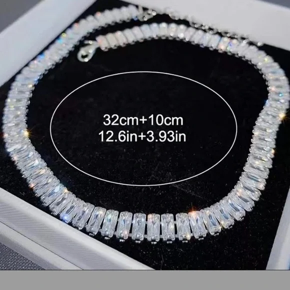 Silver tennis necklace - Picture 3 of 4